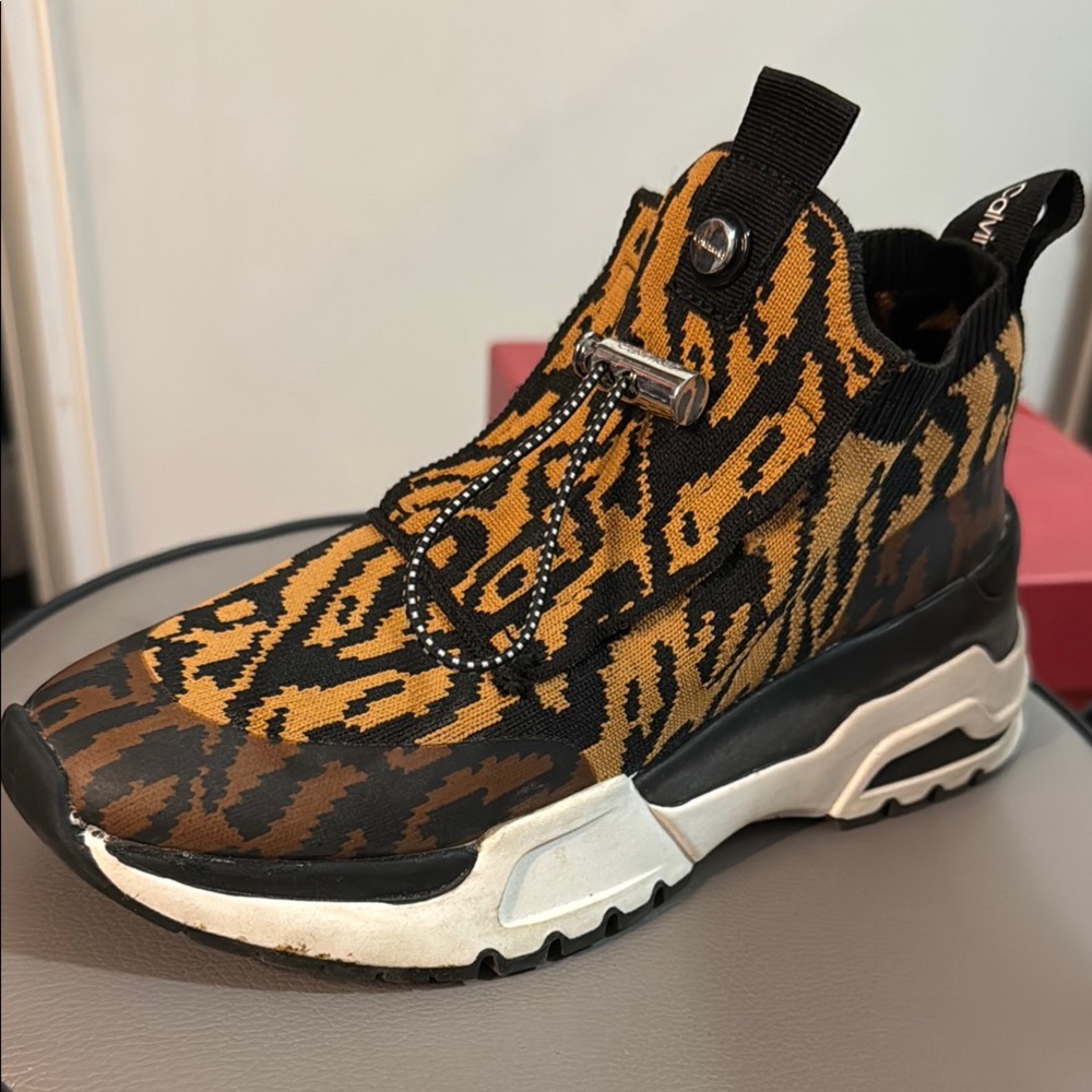 Fendi Leopard Print Sneakers